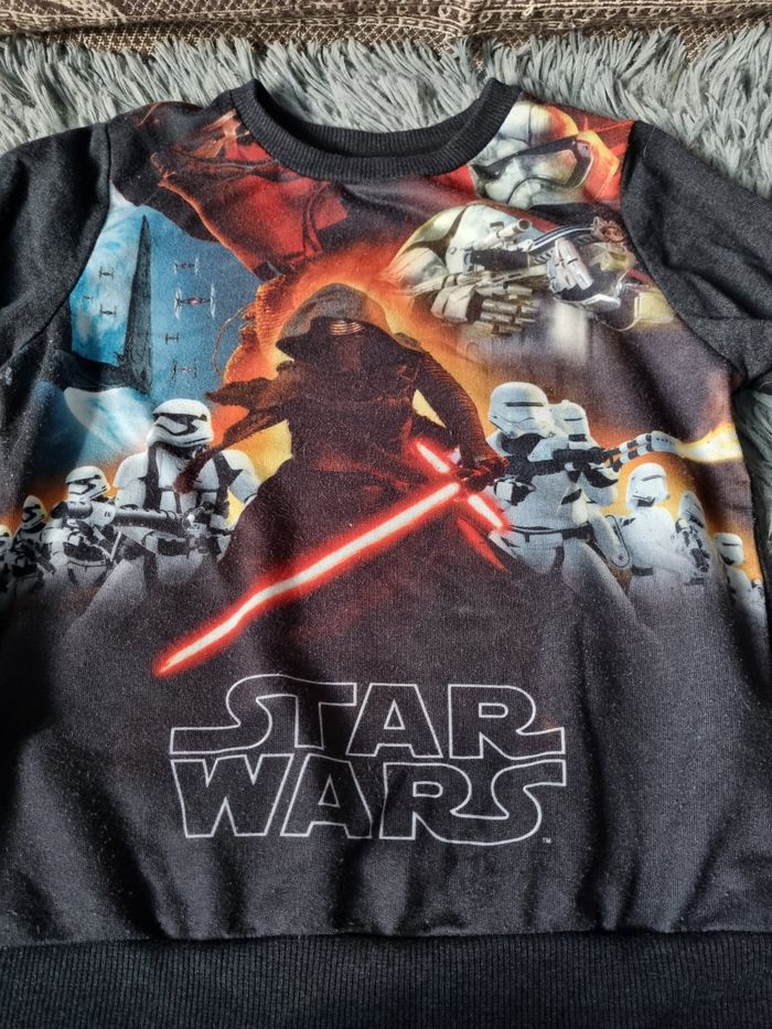 Pull noir imprimé Star Wars 6ans - photo numéro 2