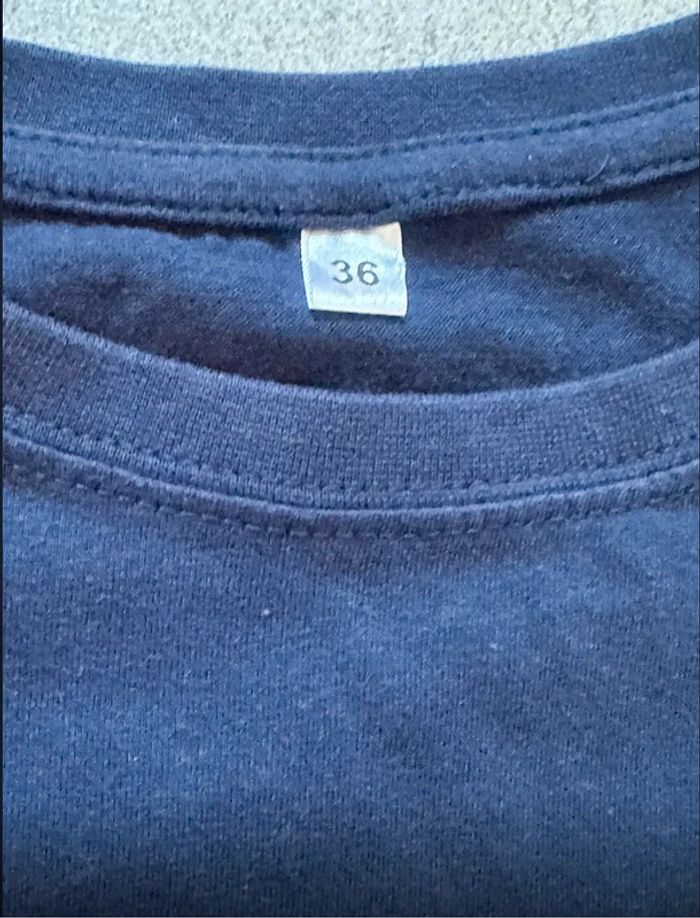Neuf 🤩 Tee shirt 36 pur coton très sympa - photo numéro 5