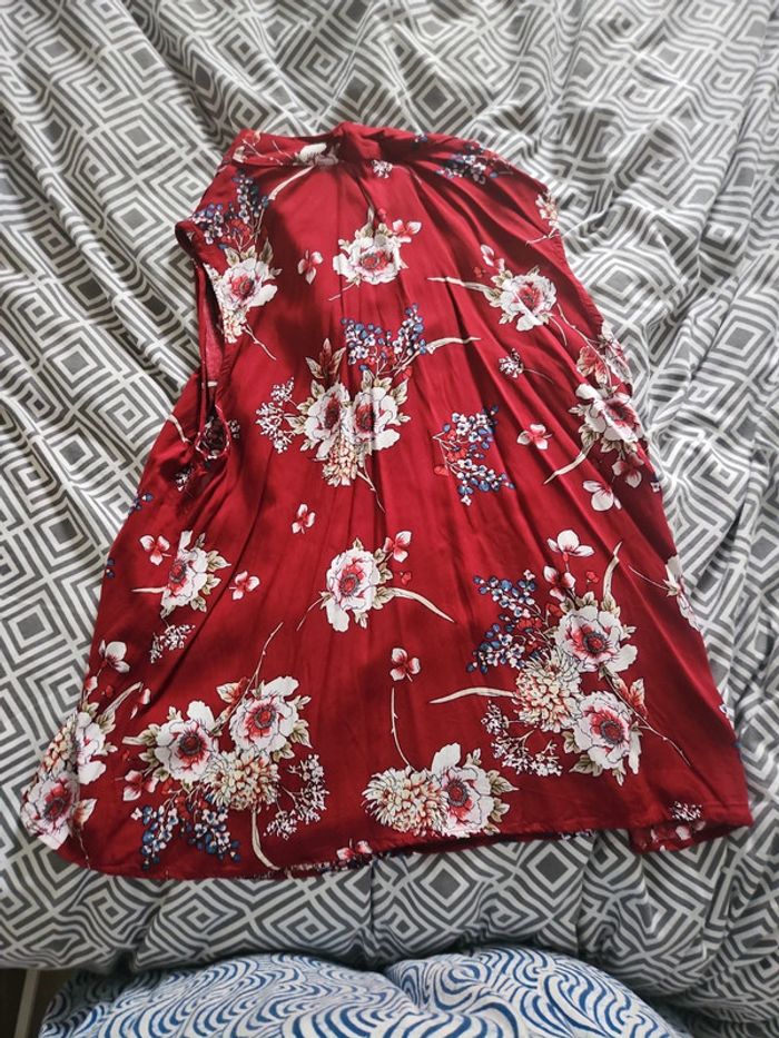 Blouse sans manches rouge fleuri - photo numéro 3
