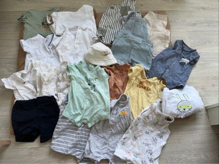 Lot vêtement bébé 6 mois