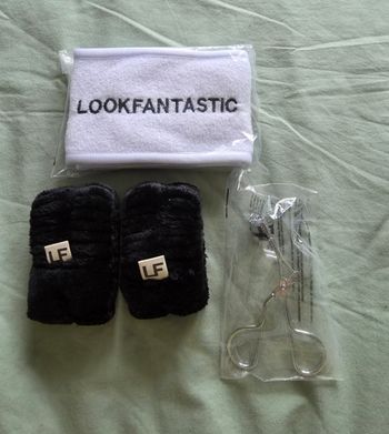 Lot Accessoires Lookfantastic Bandeau Poignets Recourbe-Cils Neufs