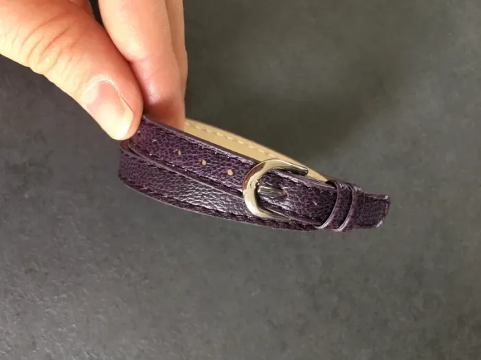 Montre fantaisie avec plusieurs bracelets de couleur a changer - photo numéro 8
