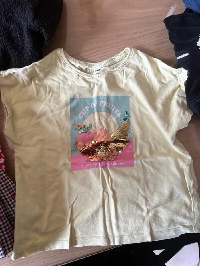 Lot vêtements 5 ans Fille 🧒 - photo numéro 5