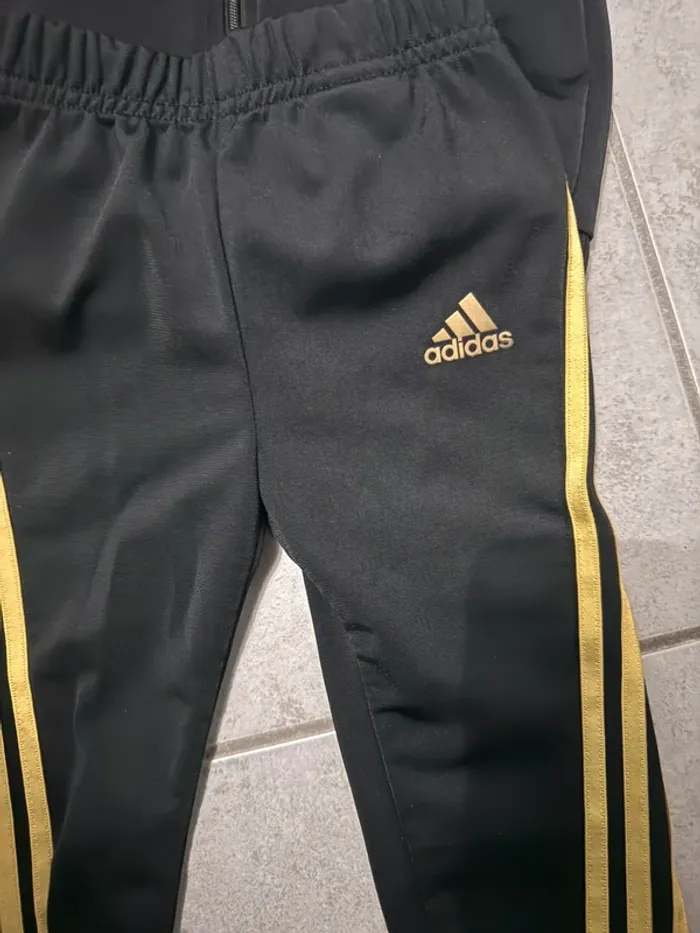 Survêtement adidas - photo numéro 2
