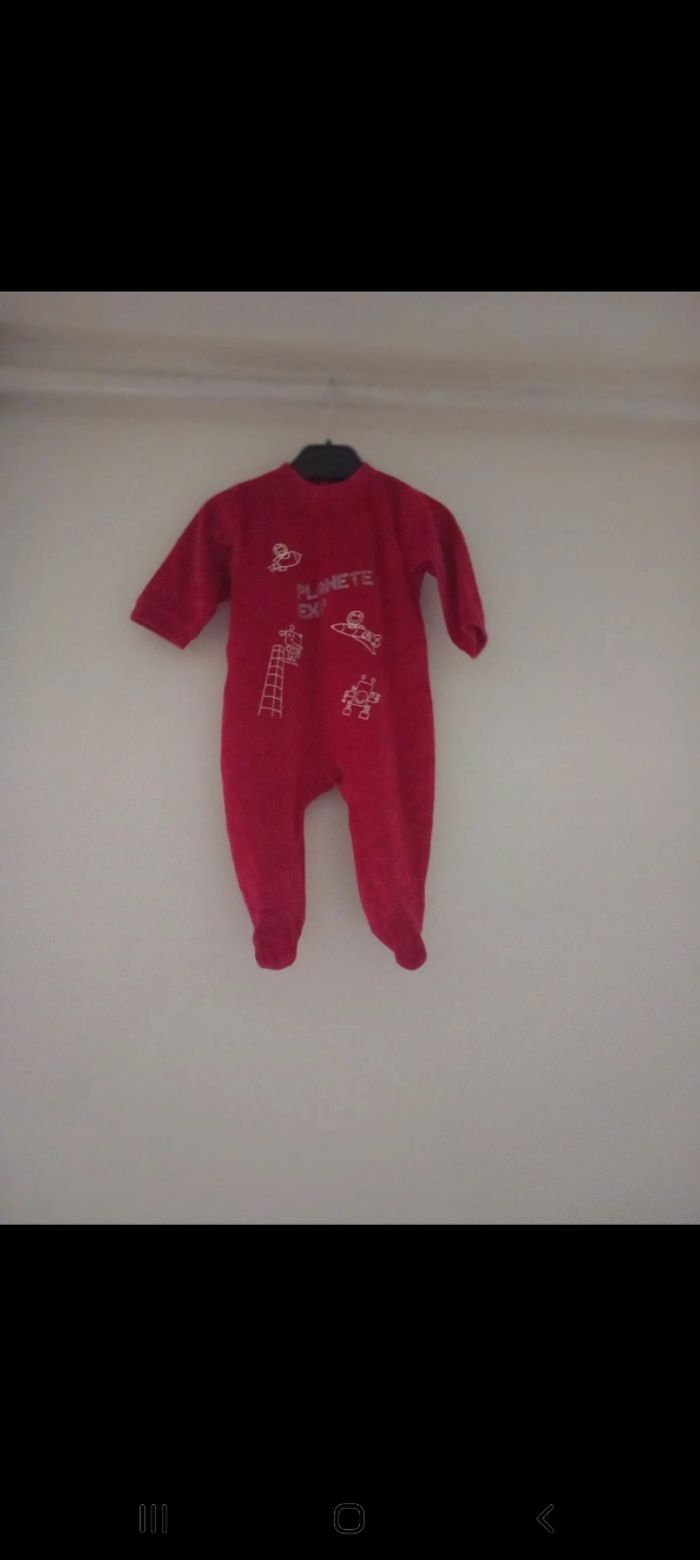 Pyjama 3mois rouge