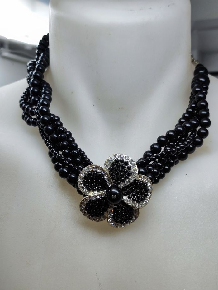 Superbe collier chic bras du cou style gothique - photo numéro 2