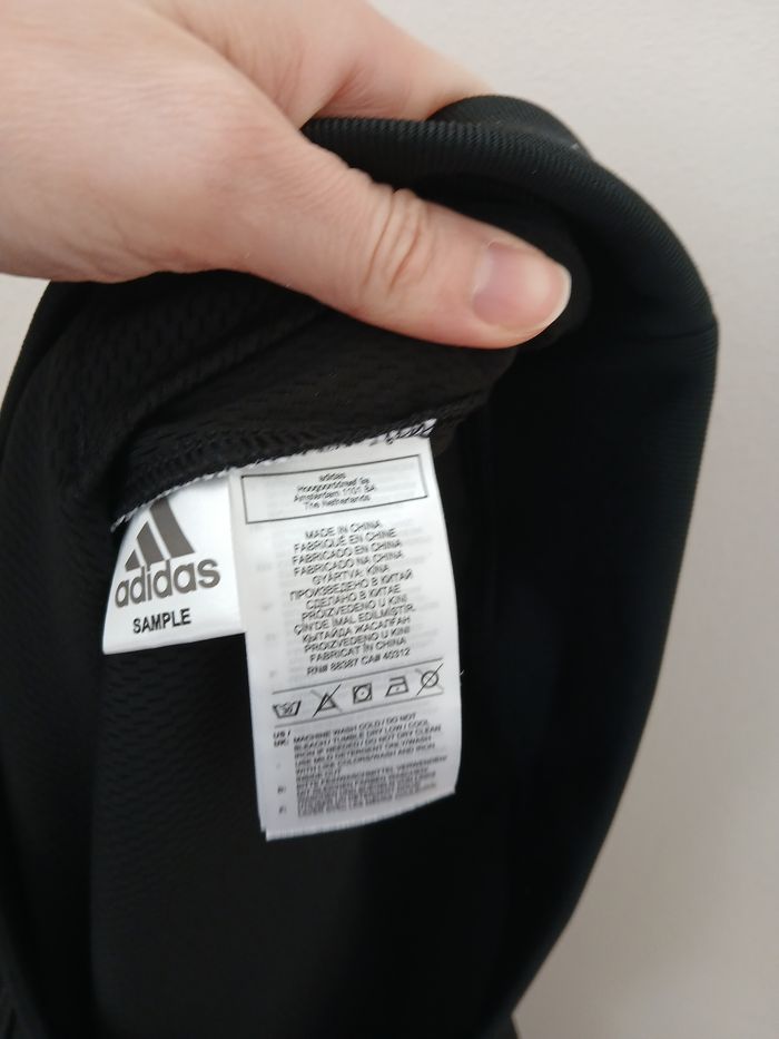 Sweat Adidas DM Hoodie taille M - photo numéro 9