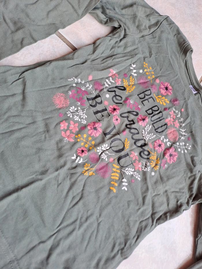 Blouse manches longues taille 134 140cm - photo numéro 2