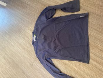 tee-shirt