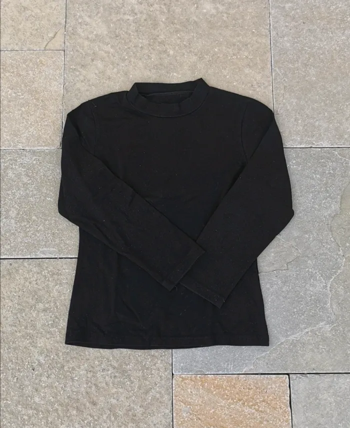 Tee-shirt noir petit col little girls 10 ans