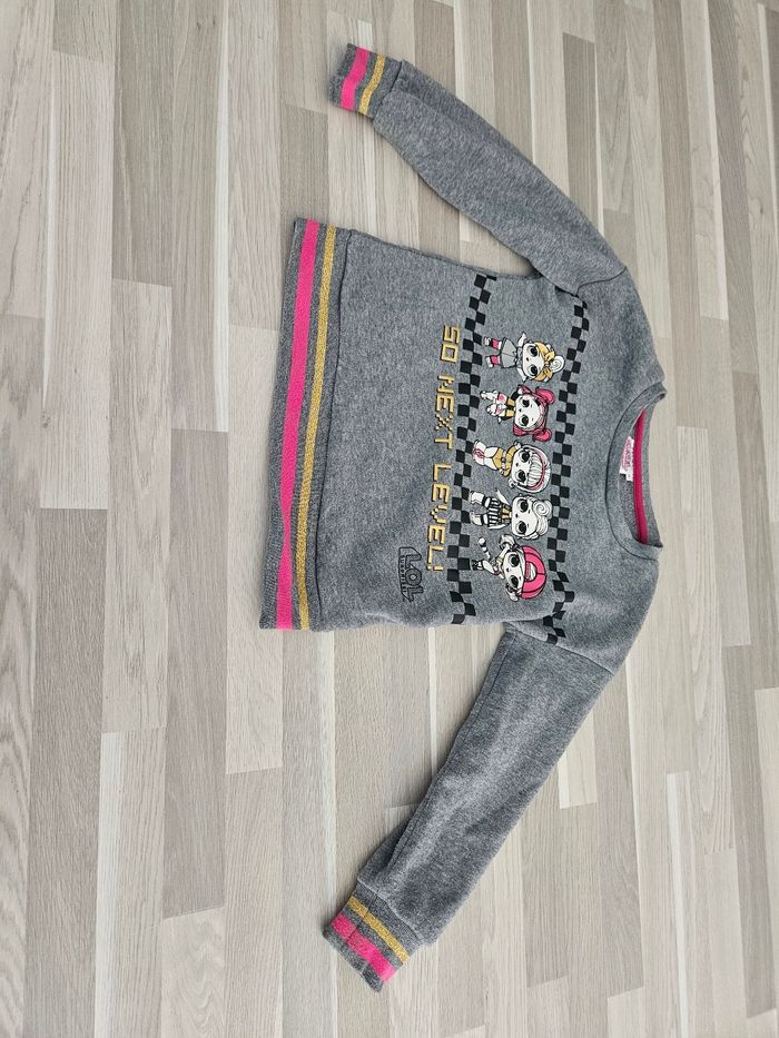 Pull fille lol surprise 7 ans