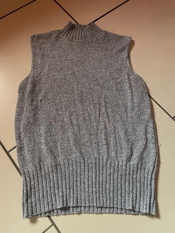 Pull col roulé sans manche argente entracte