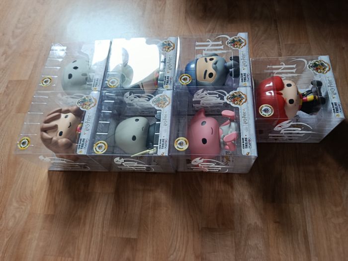 A saisir , lot de 7 belles tirelires " Harry Potter  "  ( bien lire svp ) - photo numéro 4