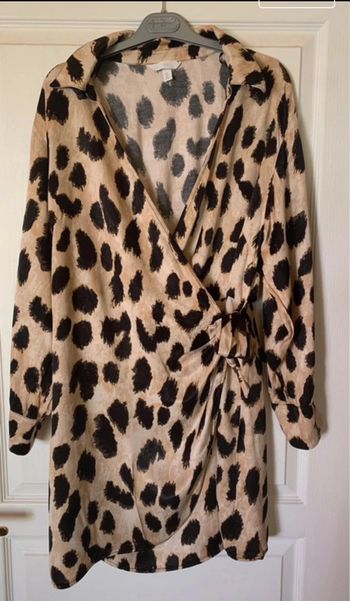 Robe léopard H&M T40