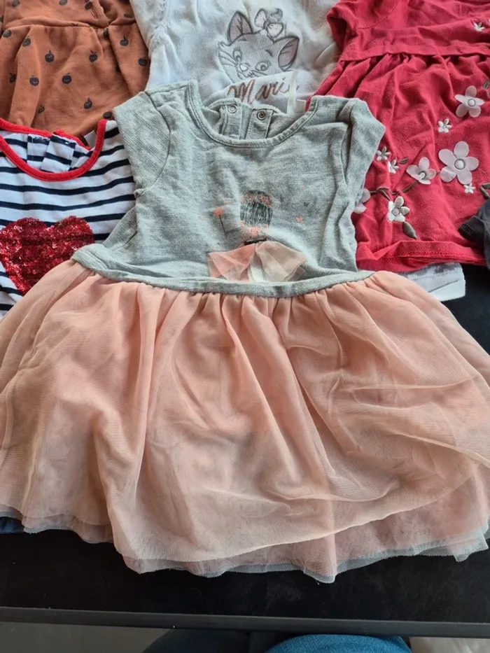 Lot robes et tuniques 18 mois - photo numéro 7