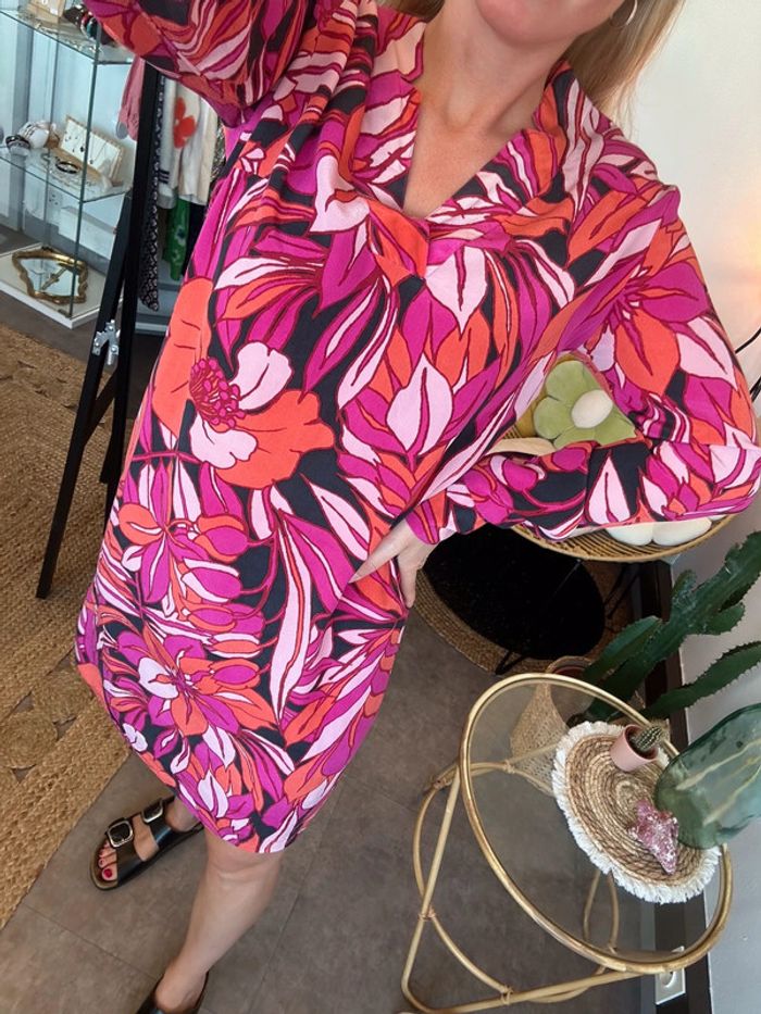 Robe Antik Batik à motifs floraux rose et rouge, en soie, taille 36/38 - photo numéro 3