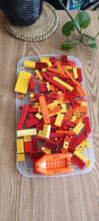 "‼️ LEGO VRAC PAS CHER – TRIÉ PAR COULEUR – ÇA PART VITE ‼️"