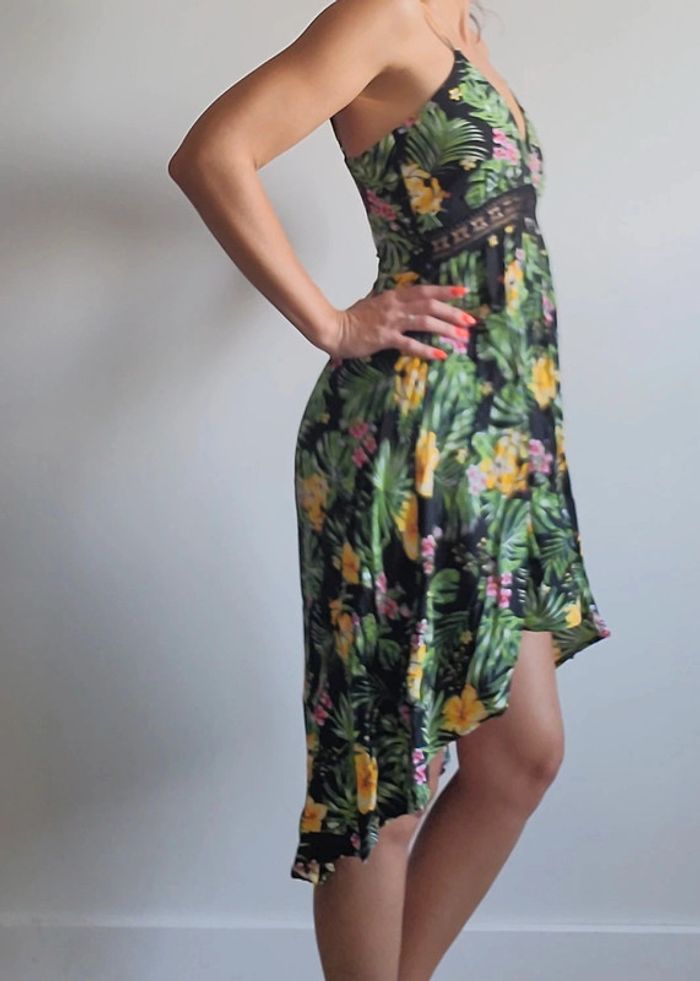 Robe d'été a bretelles - photo numéro 3
