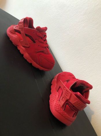Huarache run nike 23,5