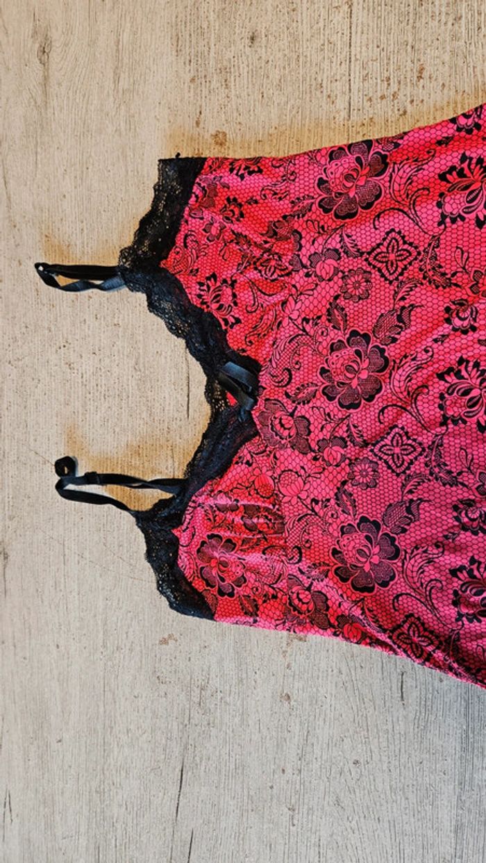 Robe de nuit rouge et noire à bretelles avec dentelle, Love to Lounge,  38/40 - photo numéro 5