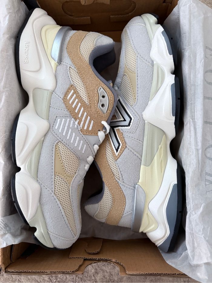 New balance 9060