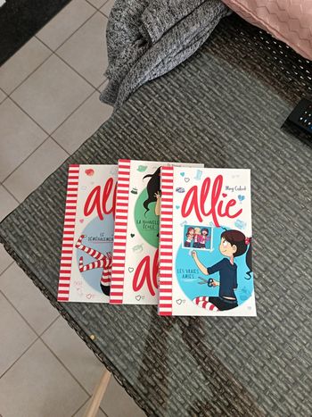 Lot des 3 premiers tomes Allie