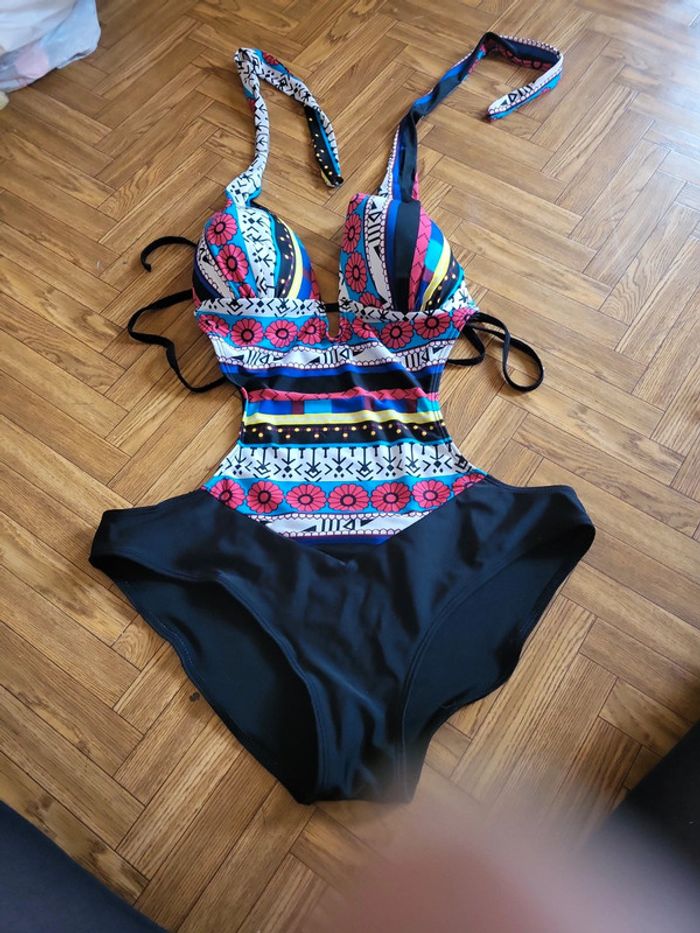 Maillot de bain - photo numéro 1