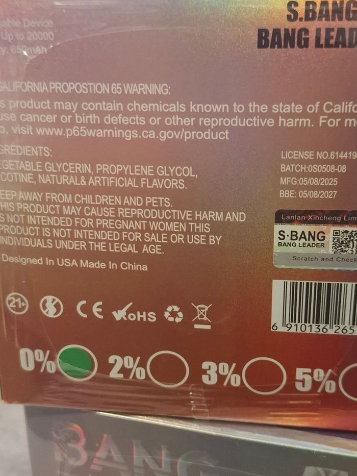 Boite 10 Vape 20 000 mangue pêche - photo numéro 2