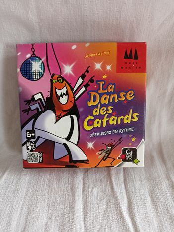 La danse des cafards gigamic complet