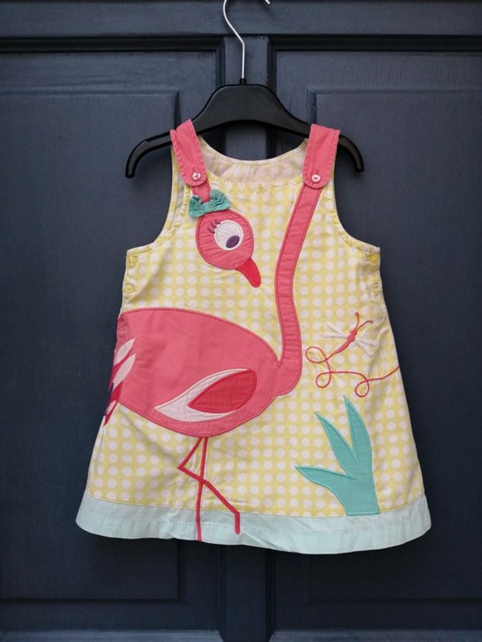 Jolie petite robe flamant rose