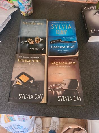 Lot de 4 livres série CrossFire