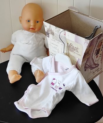 🍼 Body manches longues bébé fille – 1 mois – rose et blanc à pois
