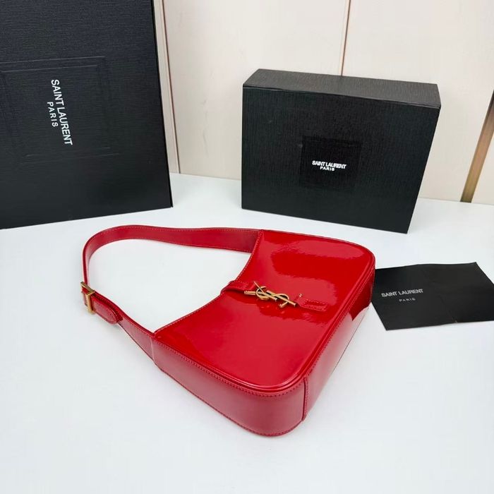 Yves Saint Laurent  hobo 657228 - photo numéro 4
