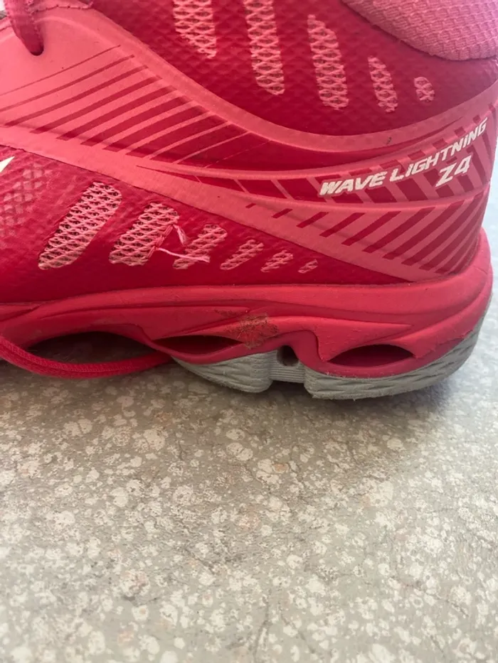 Basket Mizuno lightning Z4 - photo numéro 6
