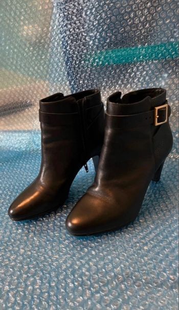 Bottines André en cuir noir pour femme