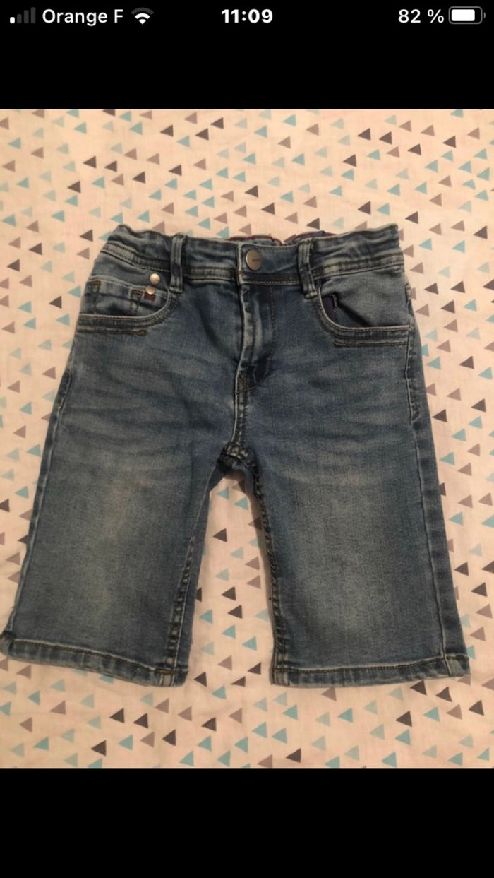 Short 7 ans