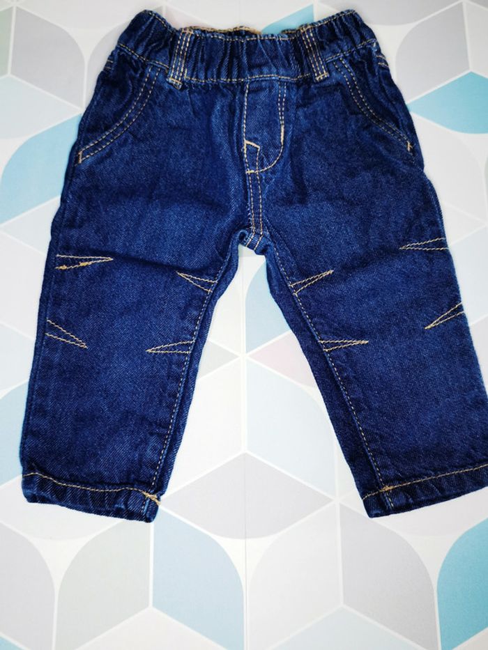 D2391 - jeans garçon 3 mois