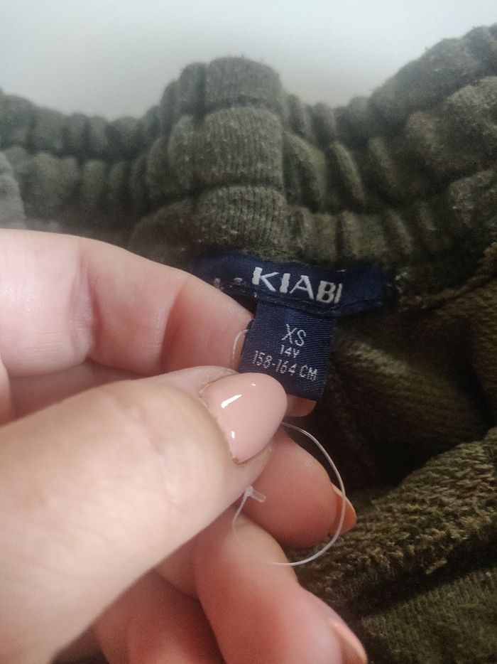 Short XS ou 14 ans - photo numéro 4