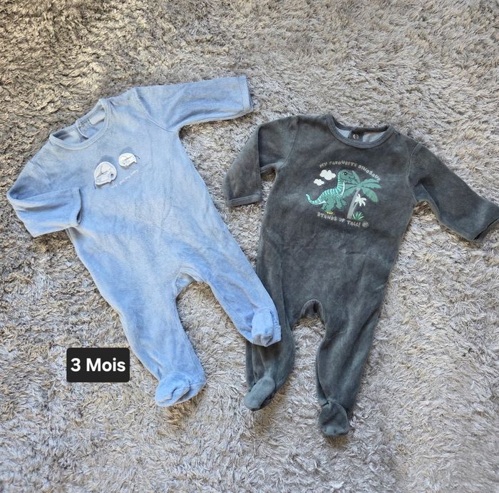 Beaucoup vêtement 3 mois garçons pyjama ensemble pantalon sweat ect.. - photo numéro 2