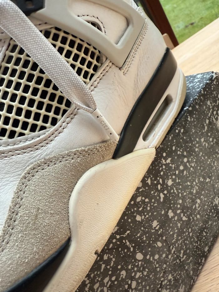Air Jordan 4 Military Black Noir et Blanche - photo numéro 19