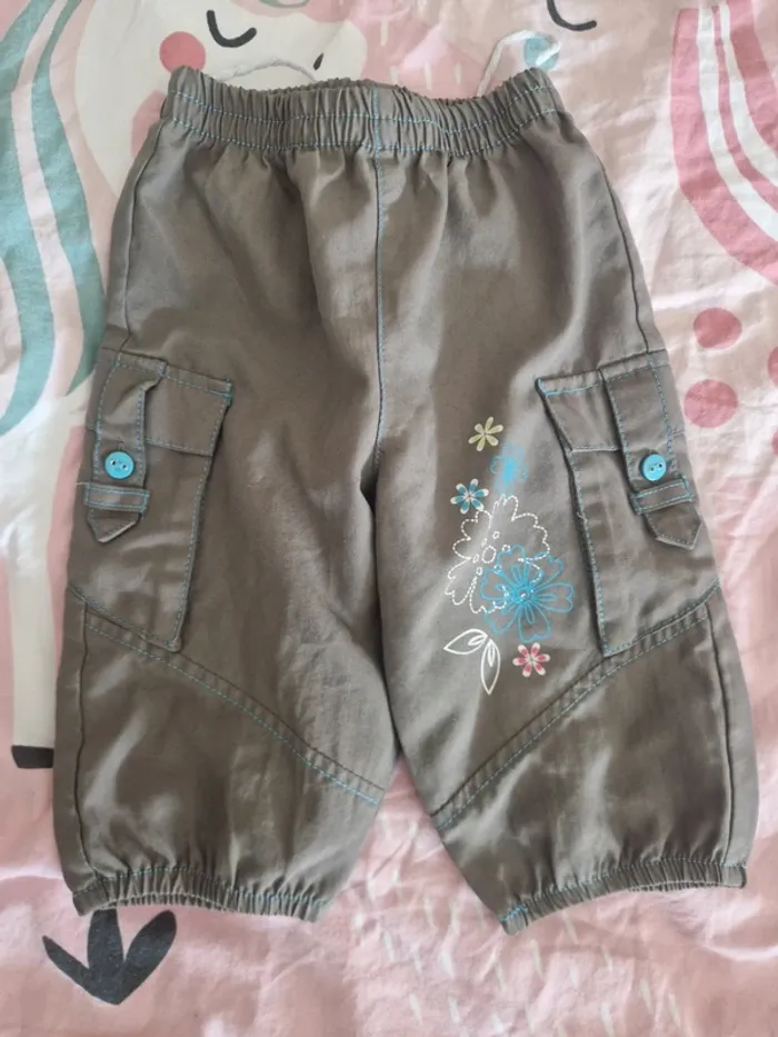 Lot de 2 pantalons été fille 6 mois - photo numéro 2
