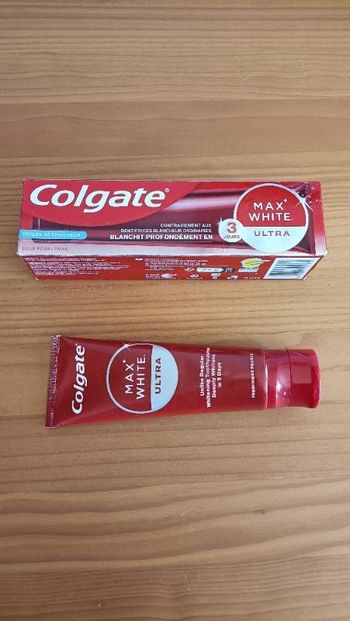 Dentifrice colgate Max White Ultra