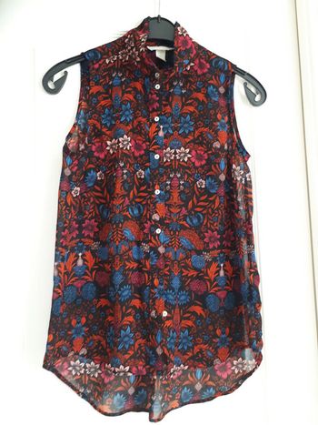 Superbe chemisier léger été taille 36 (taille grand)