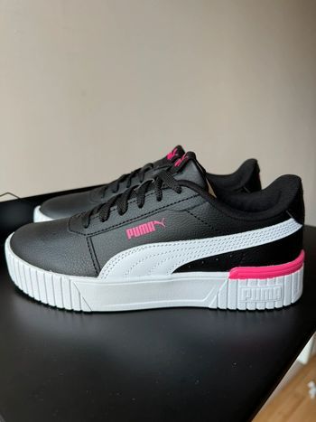 Basket puma Carina 2.0 platform. Femme .Taille 37.5 . Couleur blanche.