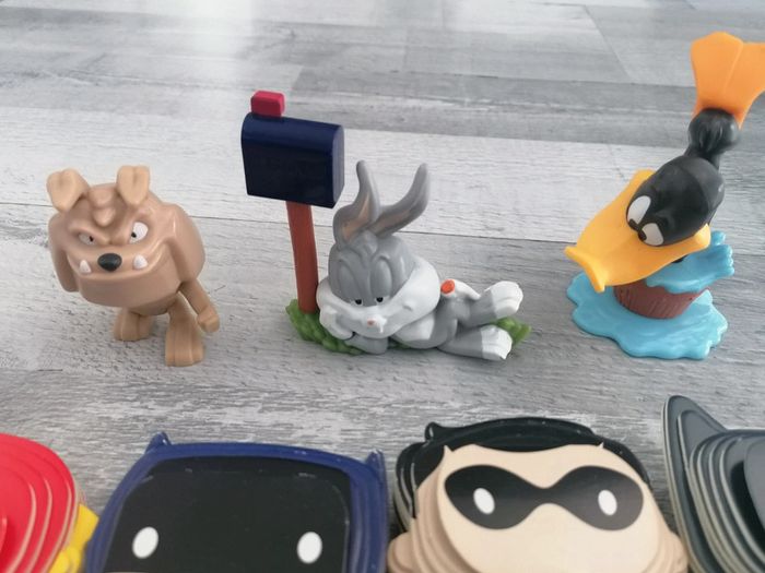 Lot 7 figurines toons et batman 🦇 - photo numéro 4