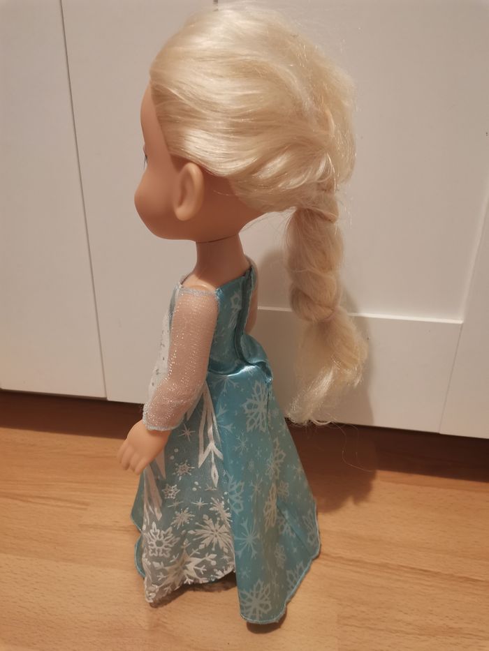 Poupée Disney Elsa - photo numéro 3