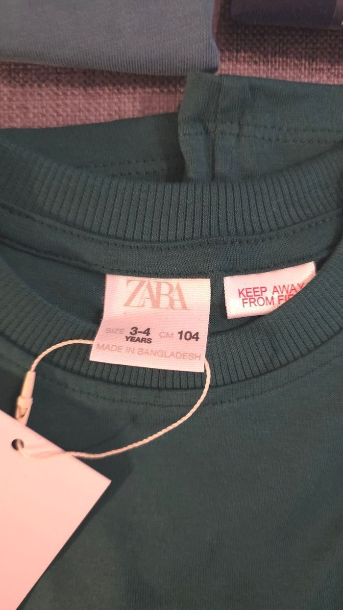 (Neufs non portés)🏷🤩 💙SUPERBE   lot Tee-shirts ml 4ans Garçon 💙😍🤩 - photo numéro 7