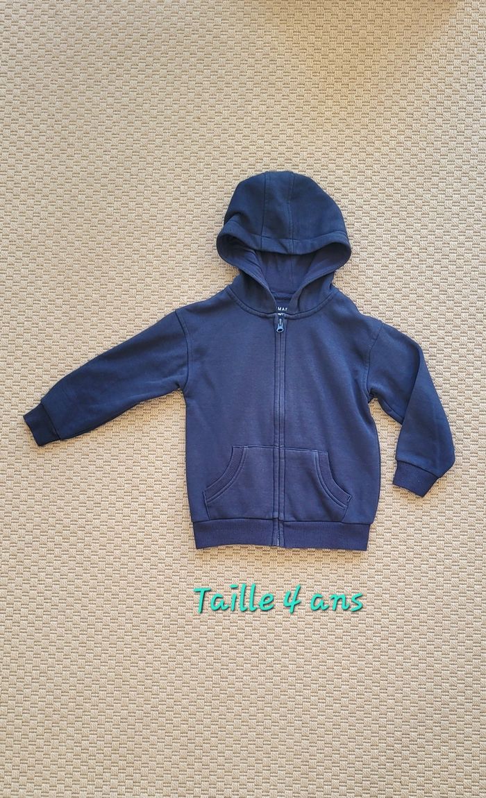 Veste zippée taille 4 ans