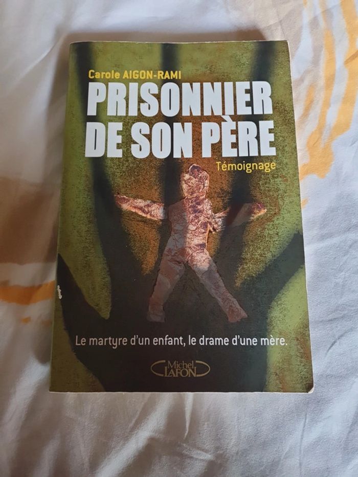 Livre Prisonnier de son père