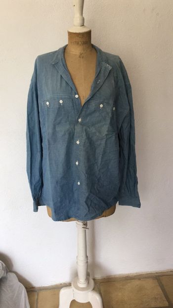 Chemise légère bleue